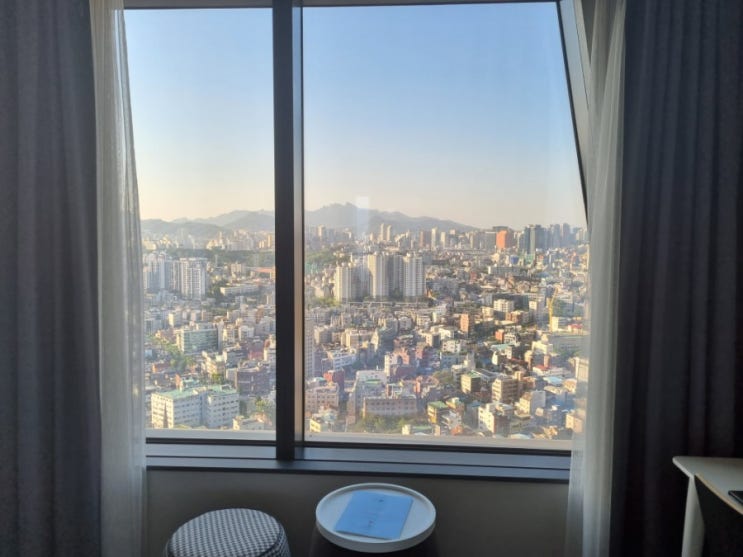  [서울 용산] 이비스 스타일 앰배서더 호텔 호캉스 & 호텔 베이커리 '알라메종 델리' 마카프라세