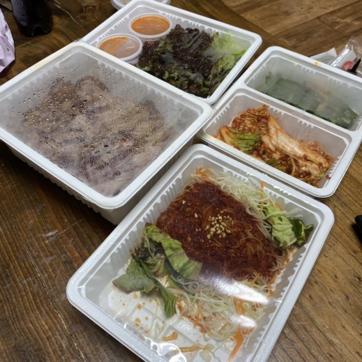  [대구]가장 맛있는 족발 '가족'에 족발 시켜봤어요.