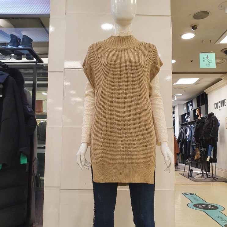  잘나가는 블루페페 레이어드가 편항 니트 베스트 부평점 추천해요