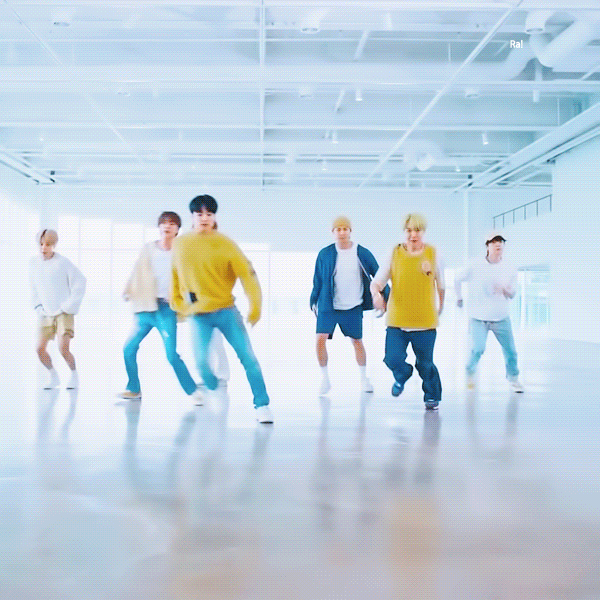 BTS(방탄소년단) 정국 안무 영상 '버터 Butter' 스페셜 퍼포먼스 전정국 보정 움짤! BTS(방탄소년단) 정국 안무 영상 '버터 Butter' 스페셜 퍼포먼스 전정국 보정 움짤!