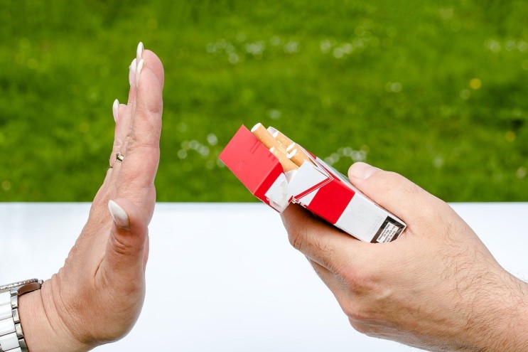 담배를 끊는 네 가지 방법 - 절연법(감연법), 단연법, 약물요법, 심리요법