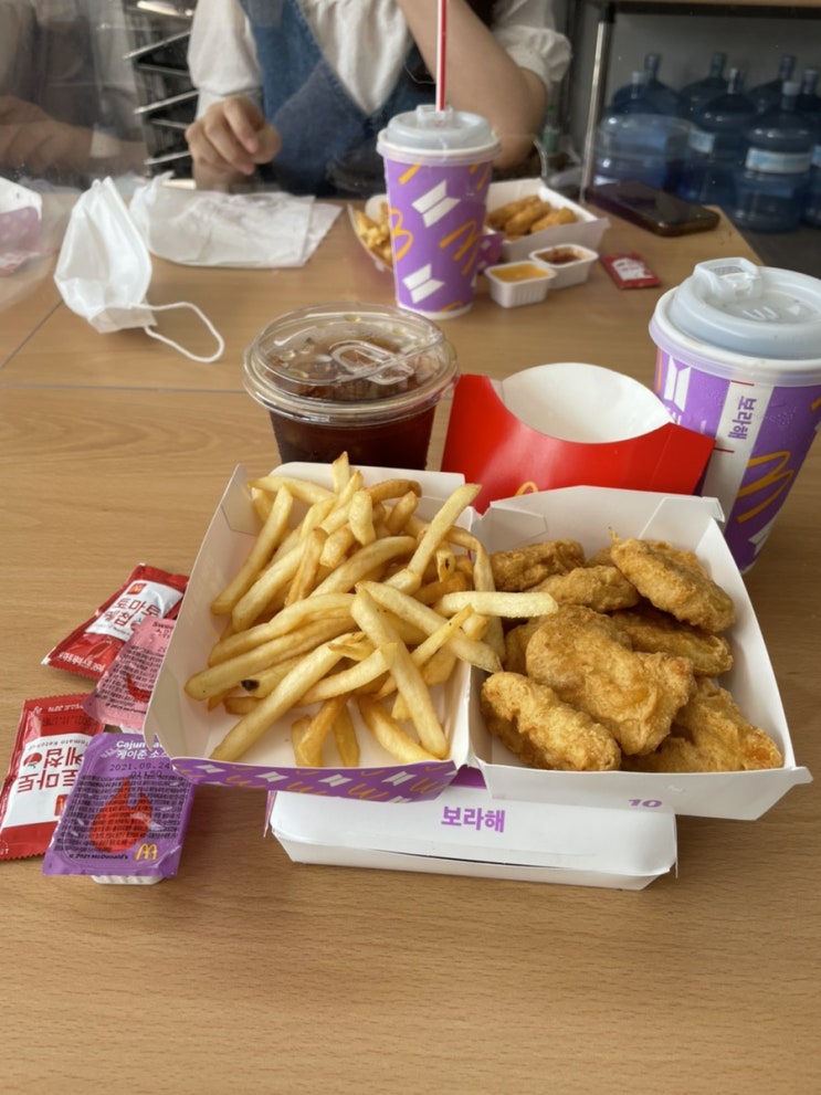  드디어 먹어본 맥도날드 BTS세트