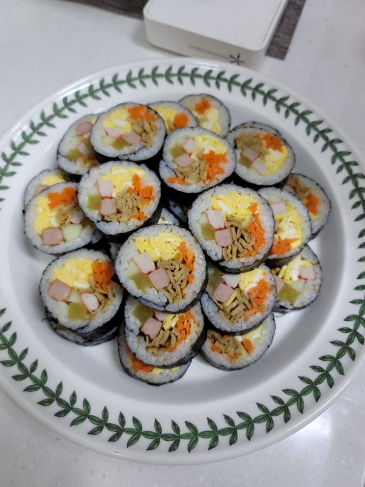  잘~말아줘!! 집김밥은 무조건 맛나지~