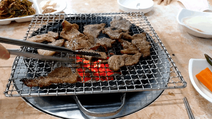  부산 돼지갈비는 88돼지갈비가 최고!