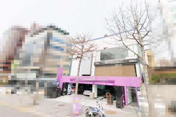  지하1~지상1층 카센터 자리 임대나왔습니다 .