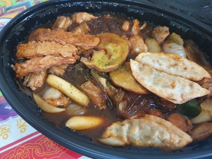  두마리찜닭두찜 - 한마리찜닭(빨간/까만)×1 : )