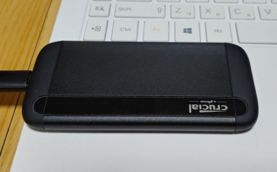 알루미늄 포터블 외장 SSD 추천 마이크론 크루셜 X8 Portable SSD 1TB 아스크텍 성능 리뷰 사용기