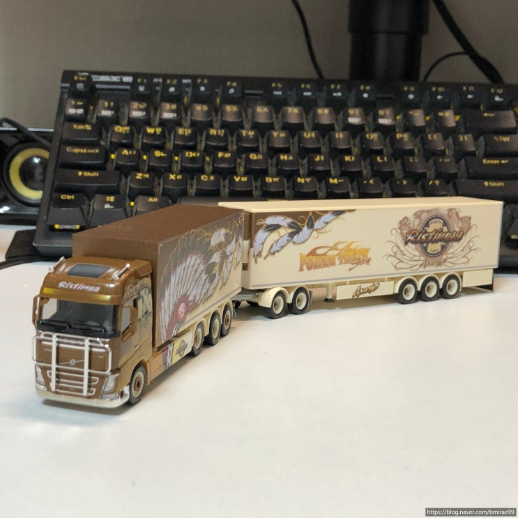  [1/87 트럭] Ristimaa Customs Eurocombi 트럭