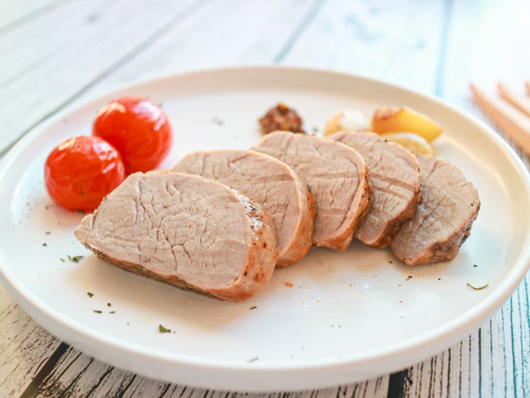 닭가슴살 단백질 대체 돼지고기 안심 구이 요리, 에어프라이어 스테이크 굽는법