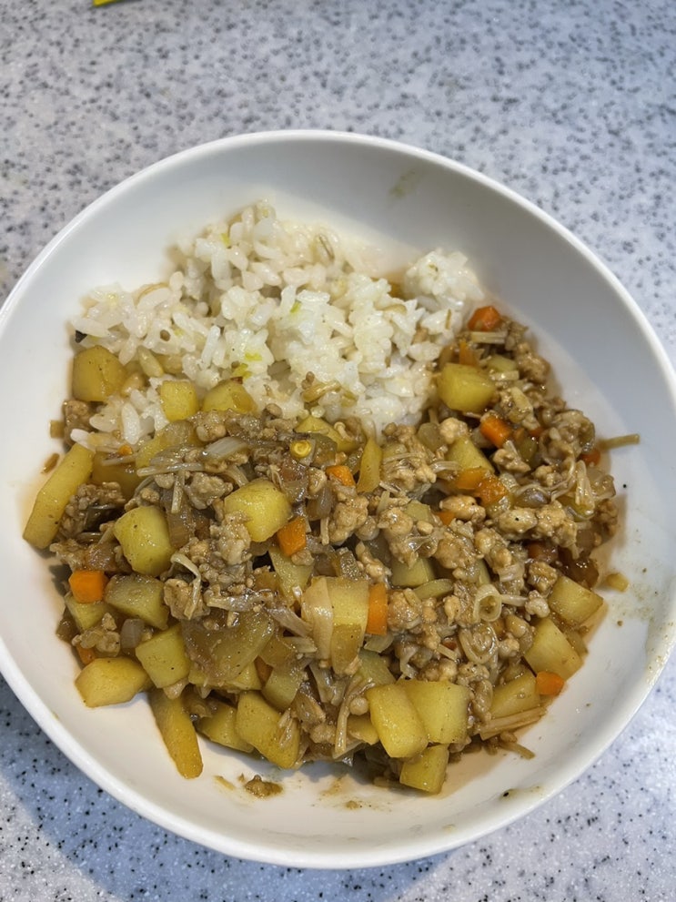 집밥 - 영양가득 덮밥