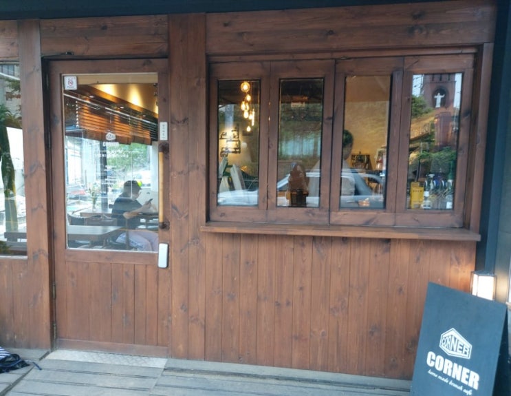 고양시 고양동 수제디저트 카페 <코너 CORNER > 샐러드 타르트 맛집카페 고양시 고양동 수제디저트 카페 <코너 CORNER > 샐러드 타르트 맛집카페