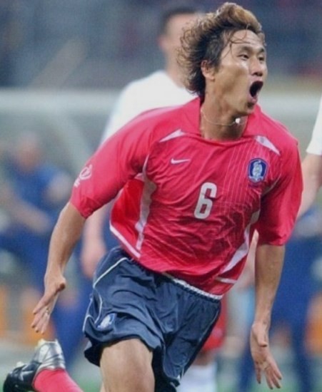  2002 월드컵 영웅 유상철 감독님의 명복을 빕니다