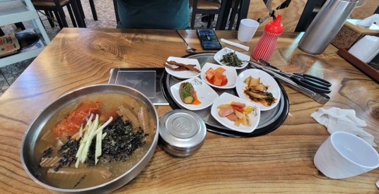  시원했던 안산 고기향기 도토리묵밥