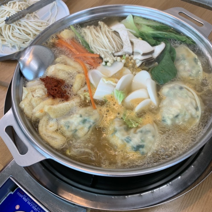  [천안/신부동 맛집] 만두 맛이 일품인 수제 만두전골 전문점, 안골식당!