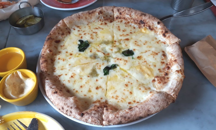  혜화맛집 핏제리아오 콰트로포르마지 화덕피자 깔라마리 감베리 로제크레마 파스타