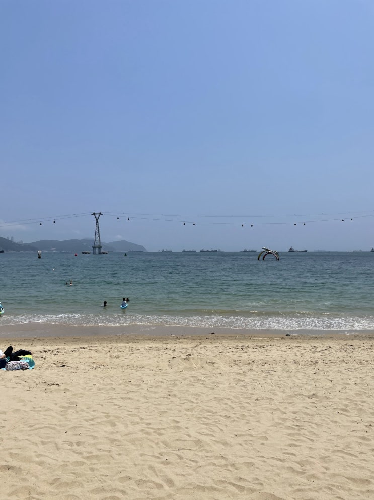 부산 주말여행 3. 베스트웨스턴 플러스 송도 호텔(주차장), 송도 돼지국밥, 블랙업 커피 해운대.