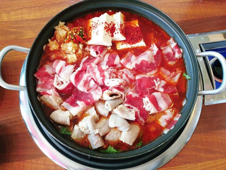  포항 효자 맛집 곱창전골이 끝내줬던 효자동곱닭