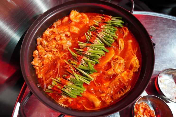  영통 곱도리탕 맛집 :: 정춘선곱도리탕 영통점 / 정말 맛있었던 곱도리탕 후기!