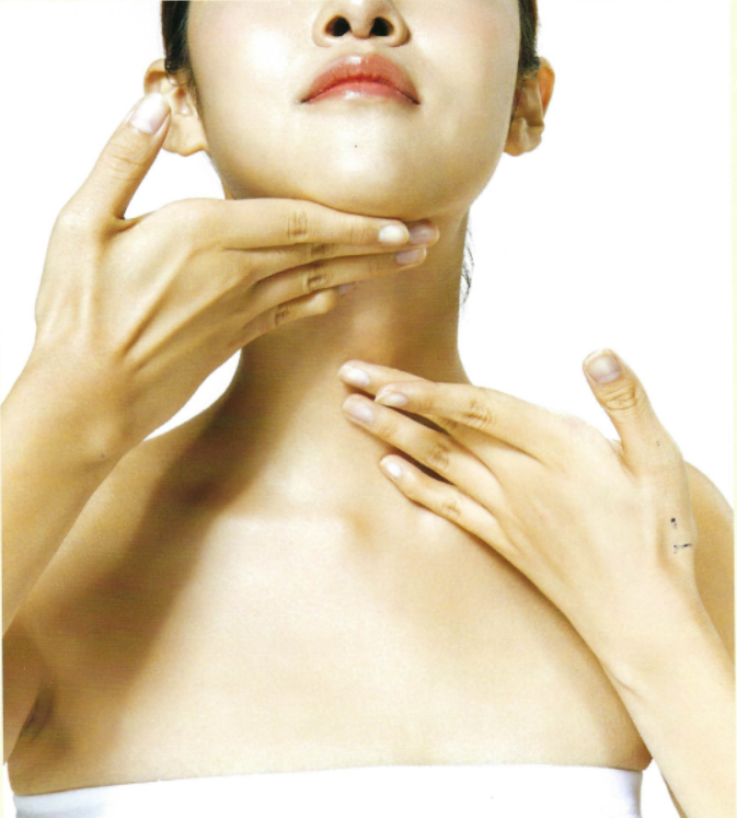  생활 속 목주름 관리방법 3가지