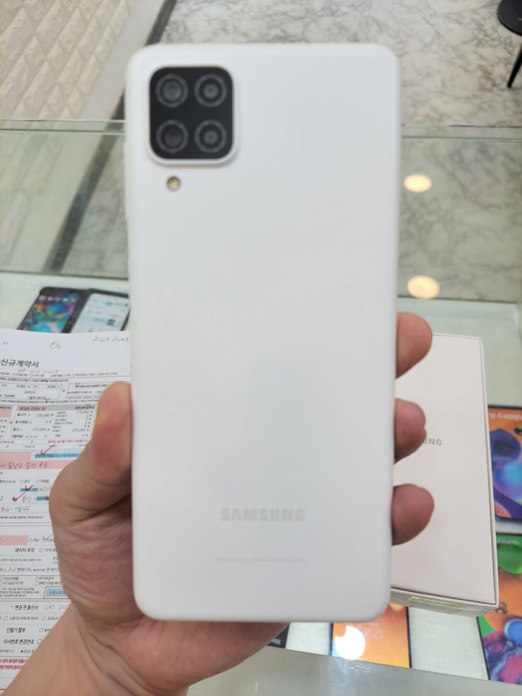  갤럭시 A12 / 화이트 / 모델명 : SM-A125 / 양천구 휴대폰 성지 신정점