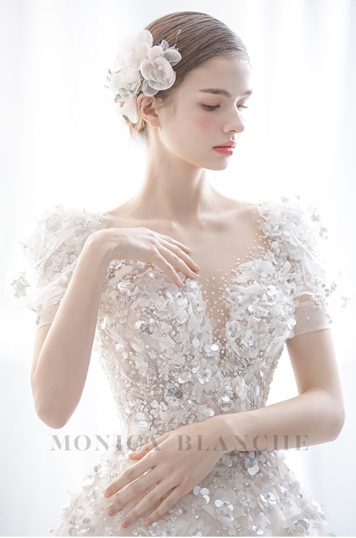  모니카블랑쉬 2021 collection
