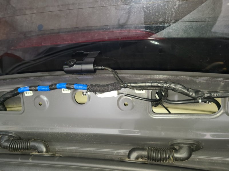 인천 서구 / 아이나비 Z5000 블랙박스 장착 / 현대 싼타페TM