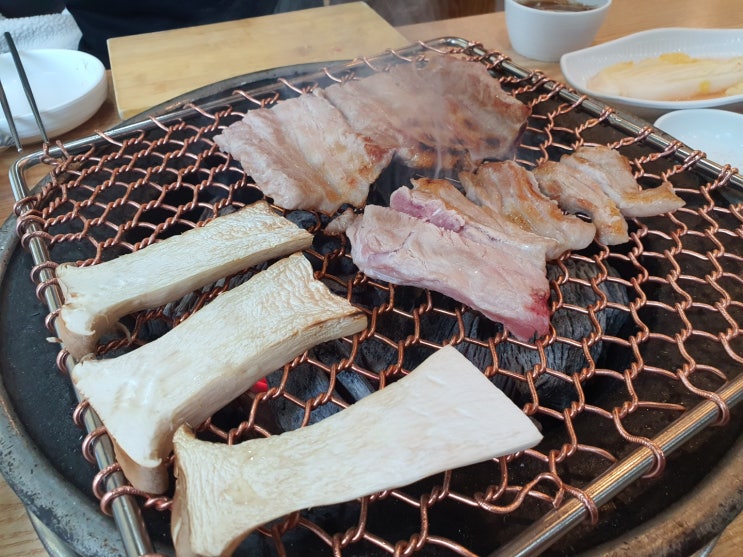 양산 참숯석쇠구이 생갈비 맛집 꿀돈생포갈비 본점