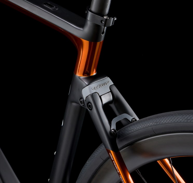  DESIGN INSPIRATION_ TRANSPORTATION DESIGN