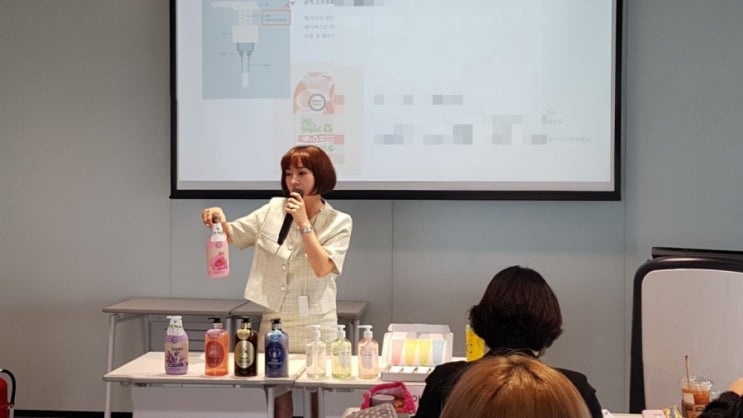  신입사원 상품설명회 혼자 센티해진 날~~ᄏ