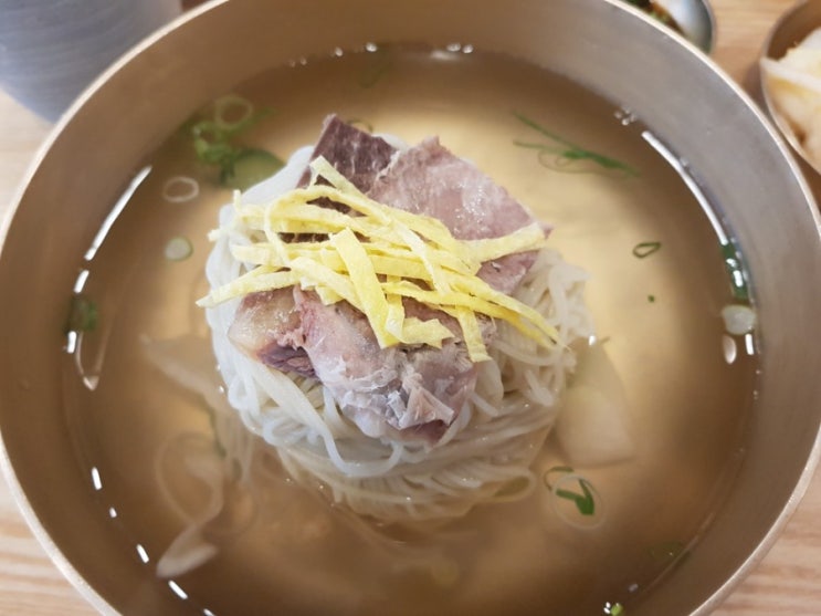 돌아온 평양냉면의 계절 <능라도> 광화문 분점 물냉면, 어복쟁반 돌아온 평양냉면의 계절 <능라도> 광화문 분점 물냉면, 어복쟁반