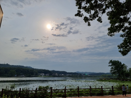 보통리저수지 근처 베이커리카페 더 비안코