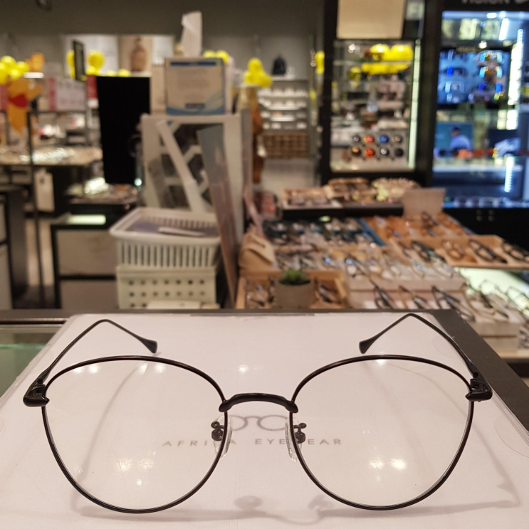 최근 인기있는 블루라이트 차단 안경 청광렌즈 켓츠아이 메탈안경 추천해요