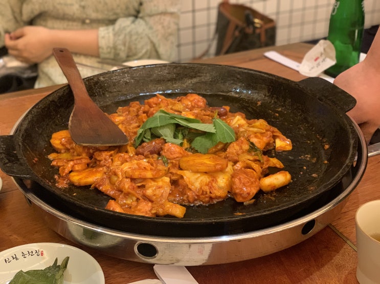 [한식] 줄서서 먹는 구디 닭갈비 맛집 신림춘천집