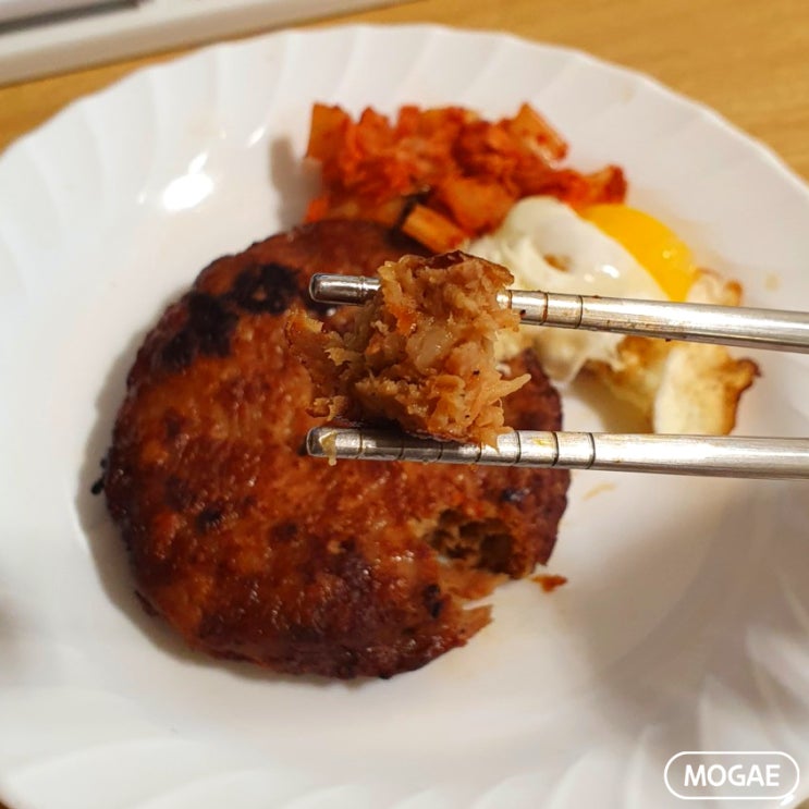  마켓컬리 추천 : 한돈 떡갈비면 한끼 해결!