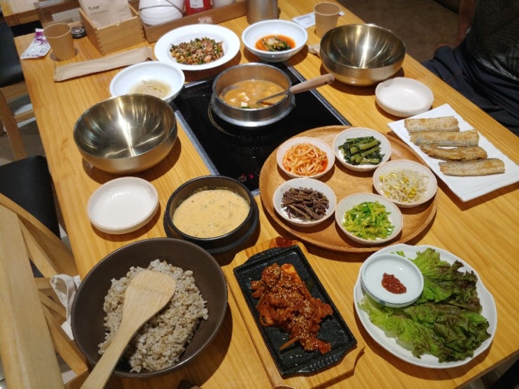 일산 백석동 맛집 봄이보리밥일산벨라시타점