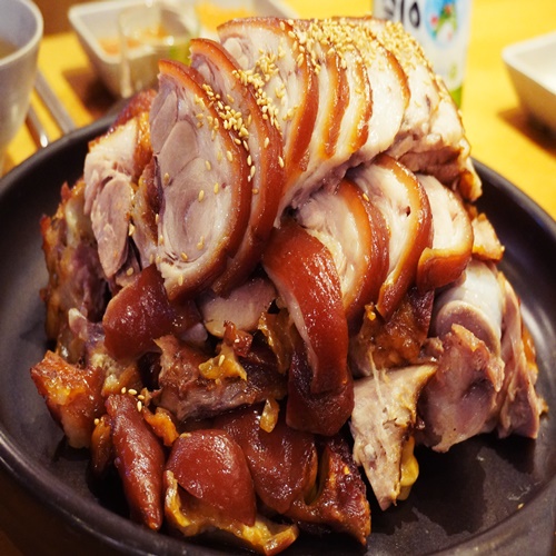  춘천우두동맛집 만족스러운 춘천족발 맛집 족발야시장 춘천우두점