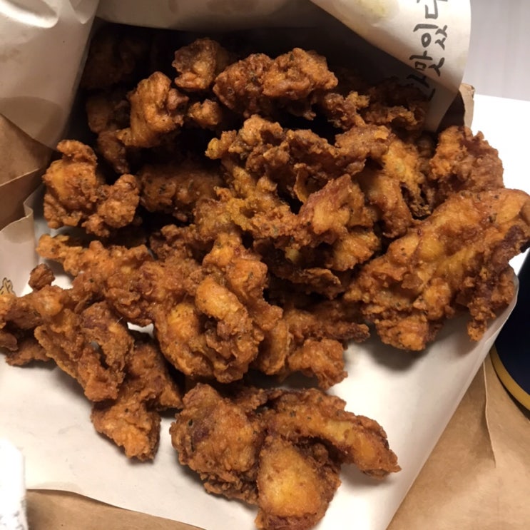  노랑통닭 맵싸한고추치킨순살 [노랑통닭 신메뉴 맵싸한고추치킨마동석치킨 존맛탱]