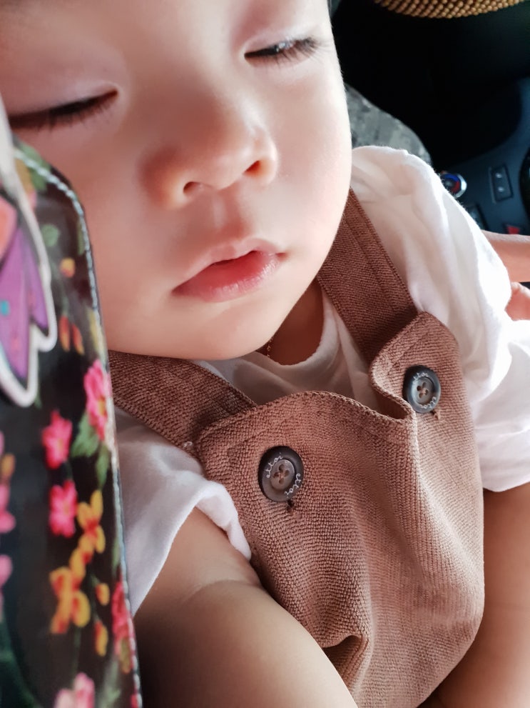  새벽에 일어나는 우리 아이 아빠는 고통