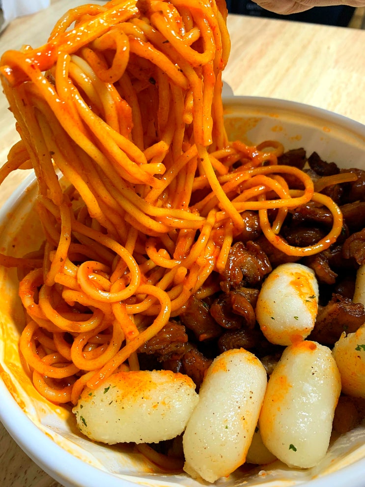  맛집 "돼지게티" 미아 본점 막창스파게티 먹어봤어요. 추천!