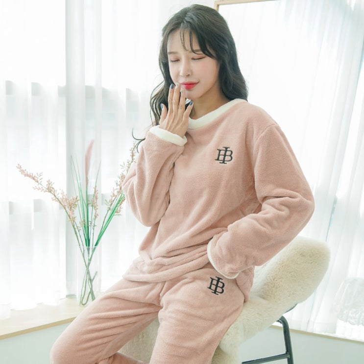 후기가 좋은 테라우드 여성용 마약수면 잠옷 상하의 세트 좋아요 후기가 좋은 테라우드 여성용 마약수면 잠옷 상하의 세트 좋아요