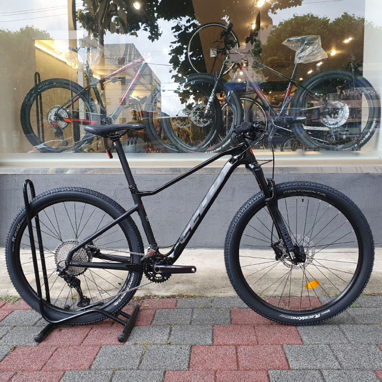  2021 첼로 XC PRO 70 XT 24단 카본 MTB 시마노 XT 락샥 셀레 가성비 입문용 출퇴근 산악 자전거 추천