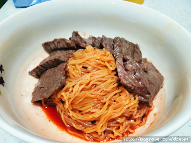 삼양식품의 신제품 '삼양비빔면', 내 입 맛엔 팔도비빔면의 상위호환 같구나!