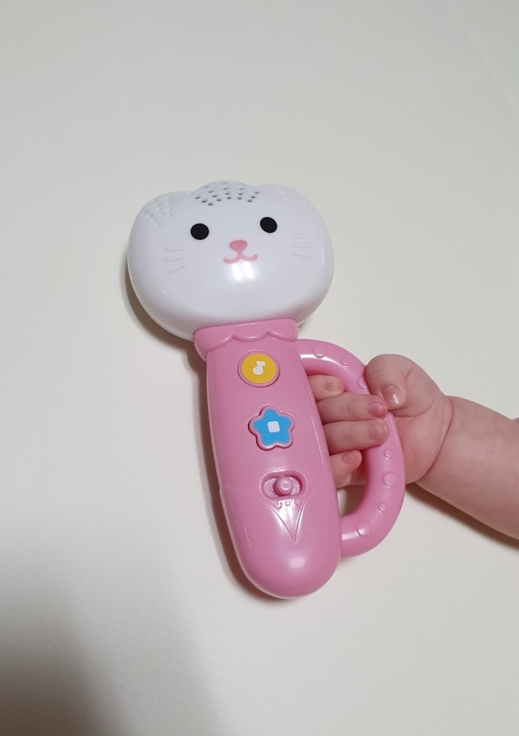  [장난감] 다들 왜 샀는지 알겠어요 육아필수템 튤립 사운드 북 정보/사용시기/색상추천/할인/주문배송/가격/언박싱/실사용후기 (튤립책 노랑이+하양이(분홍이))