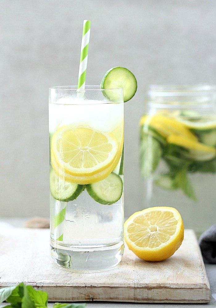 여름철 최고의 물 오이 레몬수 만드는 법(오이의 효능)