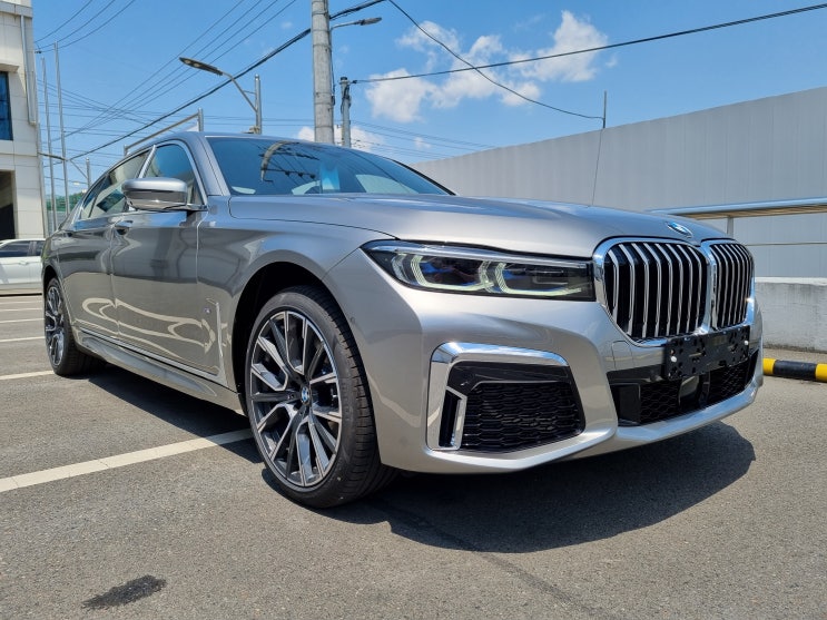 [7시리즈] BMW 745Le 출고 후기 (도닝턴 그레이 / 꼬냑 시트)