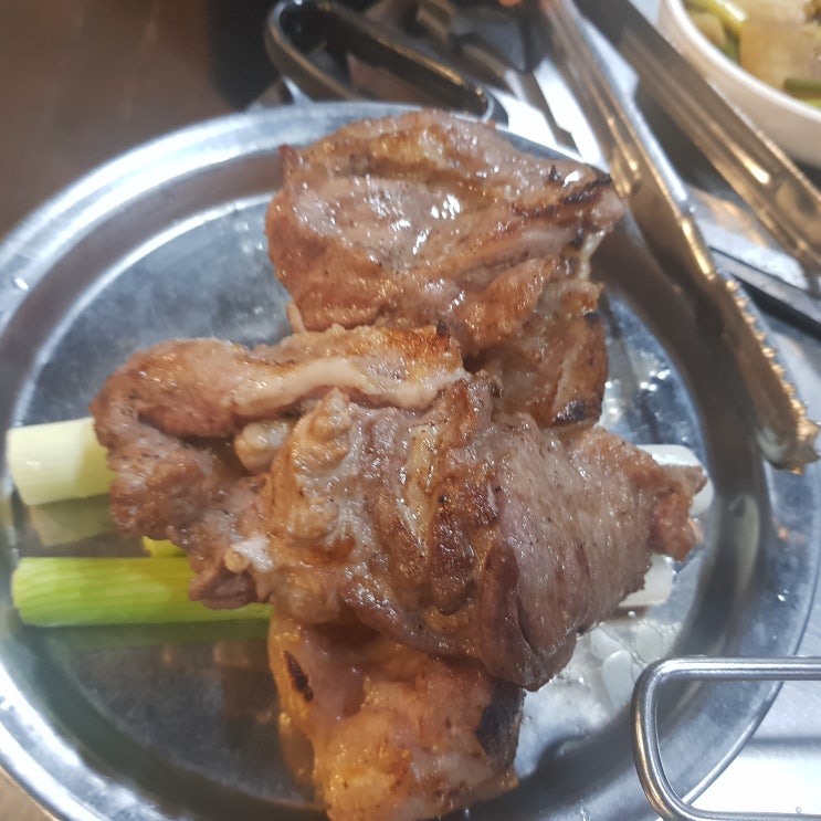  구리 맛집 인생구이 부속고기에 소주 한 잔 합니다.