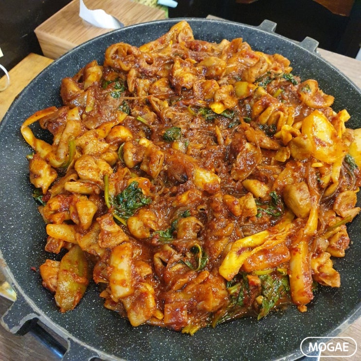  신대방삼거리 맛집 : 곱창 고수의 동대문곱창볶음 찐리뷰