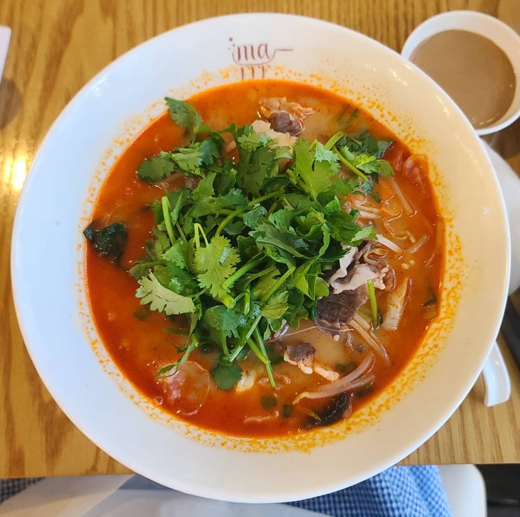  압구정로데오 마라탕 맛집, 마르르 marrr [ 점심시간 웨이팅?]