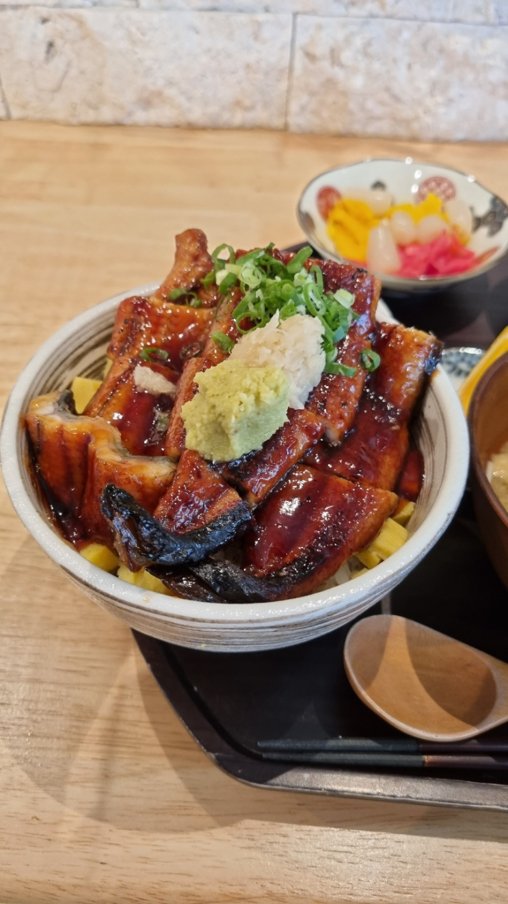  청담돈, 네이버블로그, 인스타그램, 틱톡