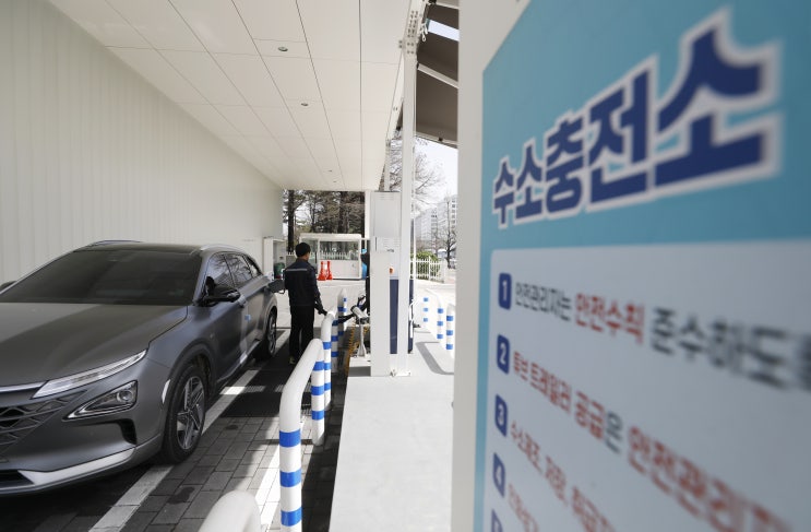 친환경에 빠진 정유업계…탄소중립 정조준 친환경에 빠진 정유업계…탄소중립 정조준